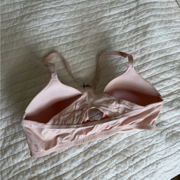 Modern Movements Racerback Bra - Picture 3 of 3